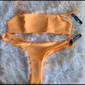 Ark swimwear - S top and S bottom